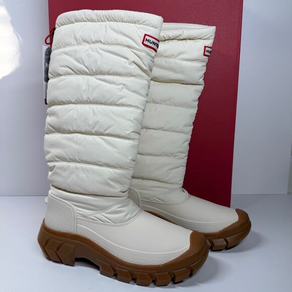 NIB •HUNTER BOOTS - Women's Intrepid Tall Snow Boot - Winter boots Size: 8 - Picture 2 of 11